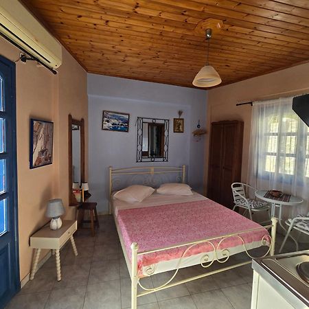 Aglaia Studios Fournoi Kültér fotó
